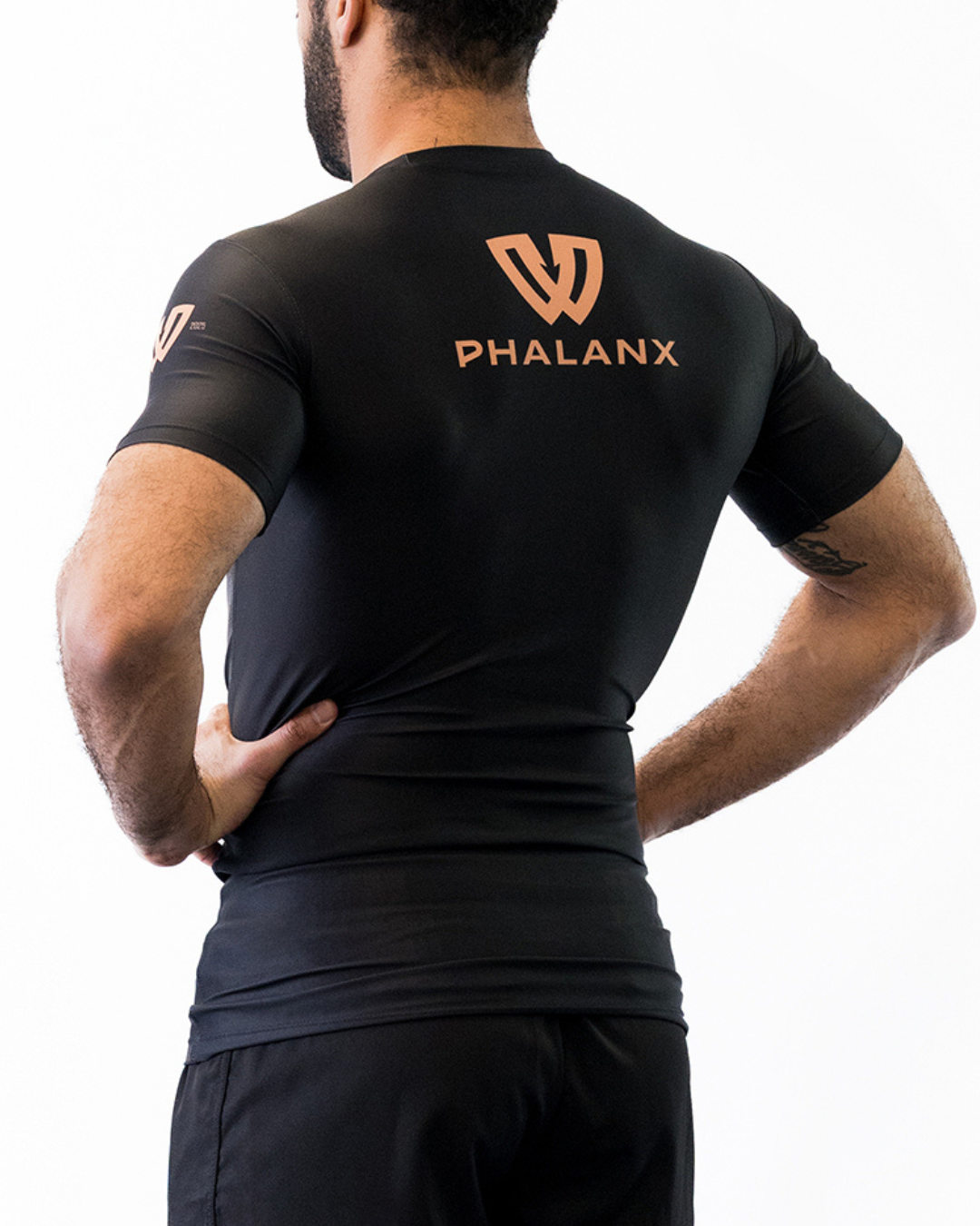 Phalanx Jiu-jitsu BJJ short-sleeve rash guard is perfect for training jiu-jitsu, no-gi grappling, MMA—mixed martial arts, Brazilian Jiu-jitsu, wrestling, and judo. It is also perfect for no-gi JJ or gi jiu-jitsu, and it can be worn at Spartan Race, Tough Mudder, Yoga—all athletics!