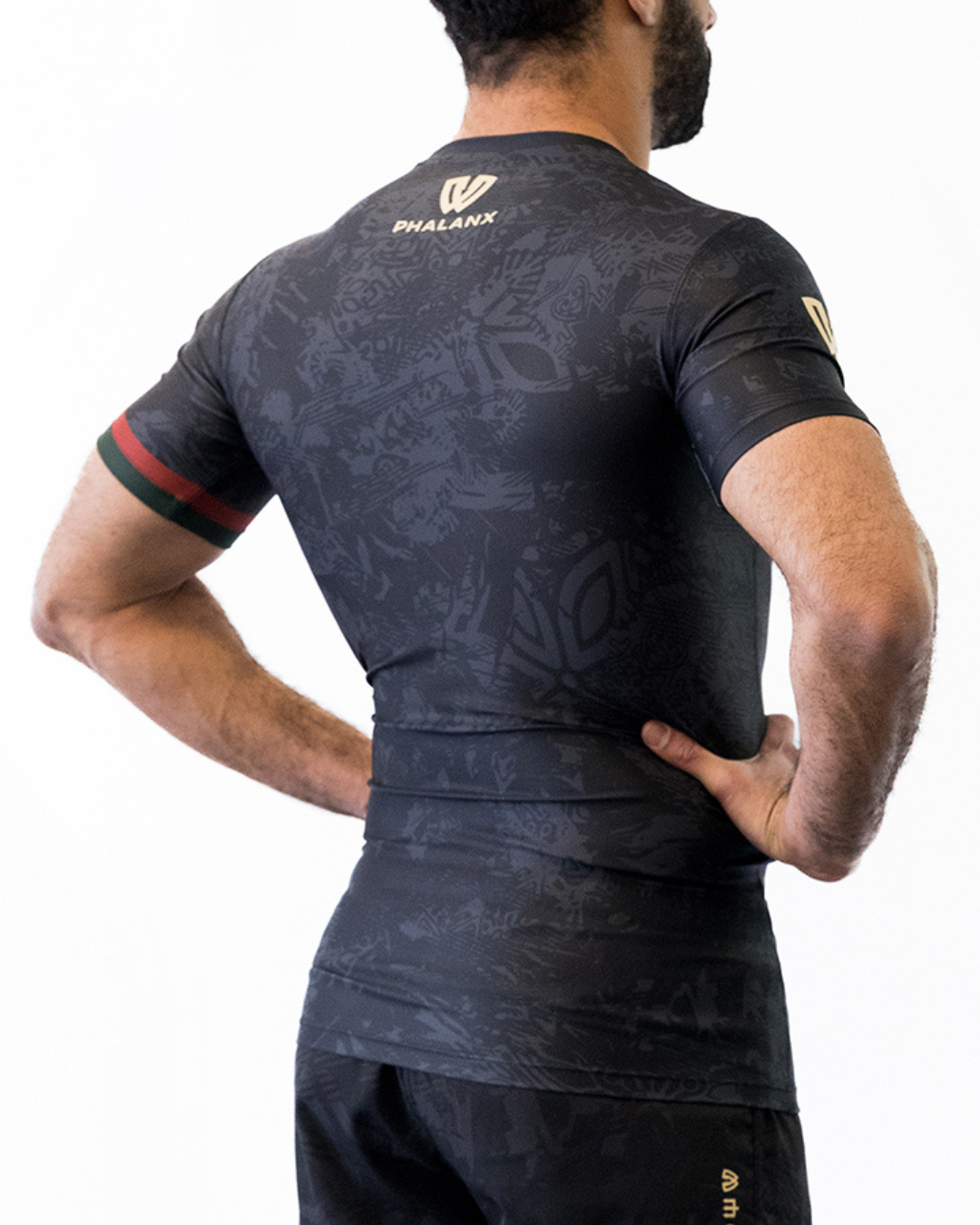 Phalanx Jiu-jitsu BJJ short-sleeve rash guard is perfect for training jiu-jitsu, no-gi grappling, MMA—mixed martial arts, Brazilian Jiu-jitsu, wrestling, and judo. It is also perfect for no-gi JJ or gi jiu-jitsu, and it can be worn at Spartan Race, Tough Mudder, Yoga—all athletics!