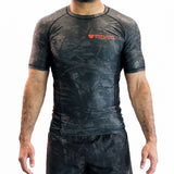 SHADOW SHORT-SLEEVE RASH GUARD