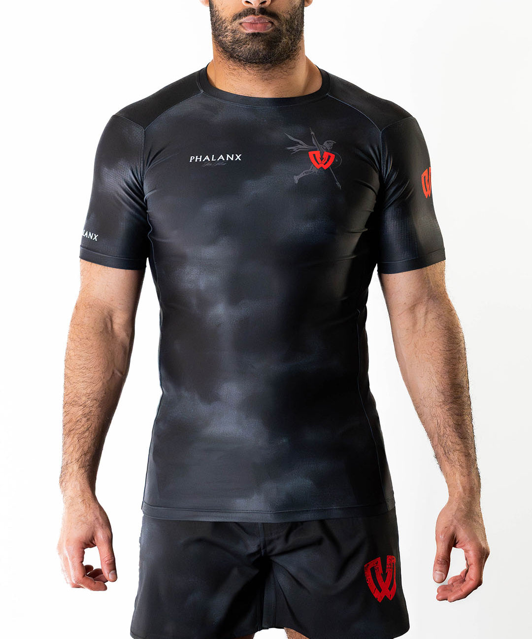 TITAN SHORT-SLEEVE RASH GUARD