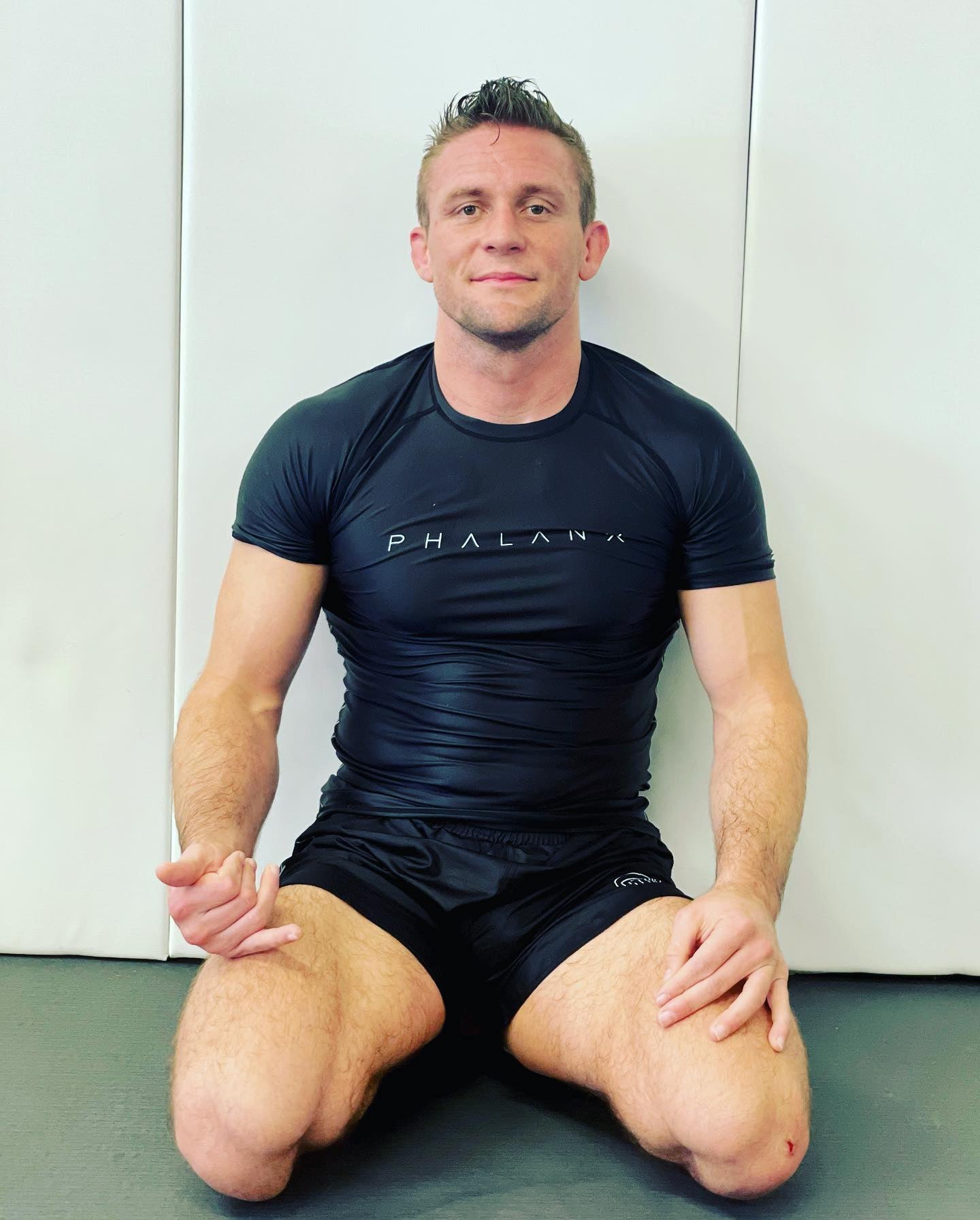 phalanx bjj rash guard for jiu jitsu and mma, perfect for no gi JJ or gi jiujitsu, short sleeve rashguard, wear at Spartan Race, Tough Mudder, Yoga - all athletics!