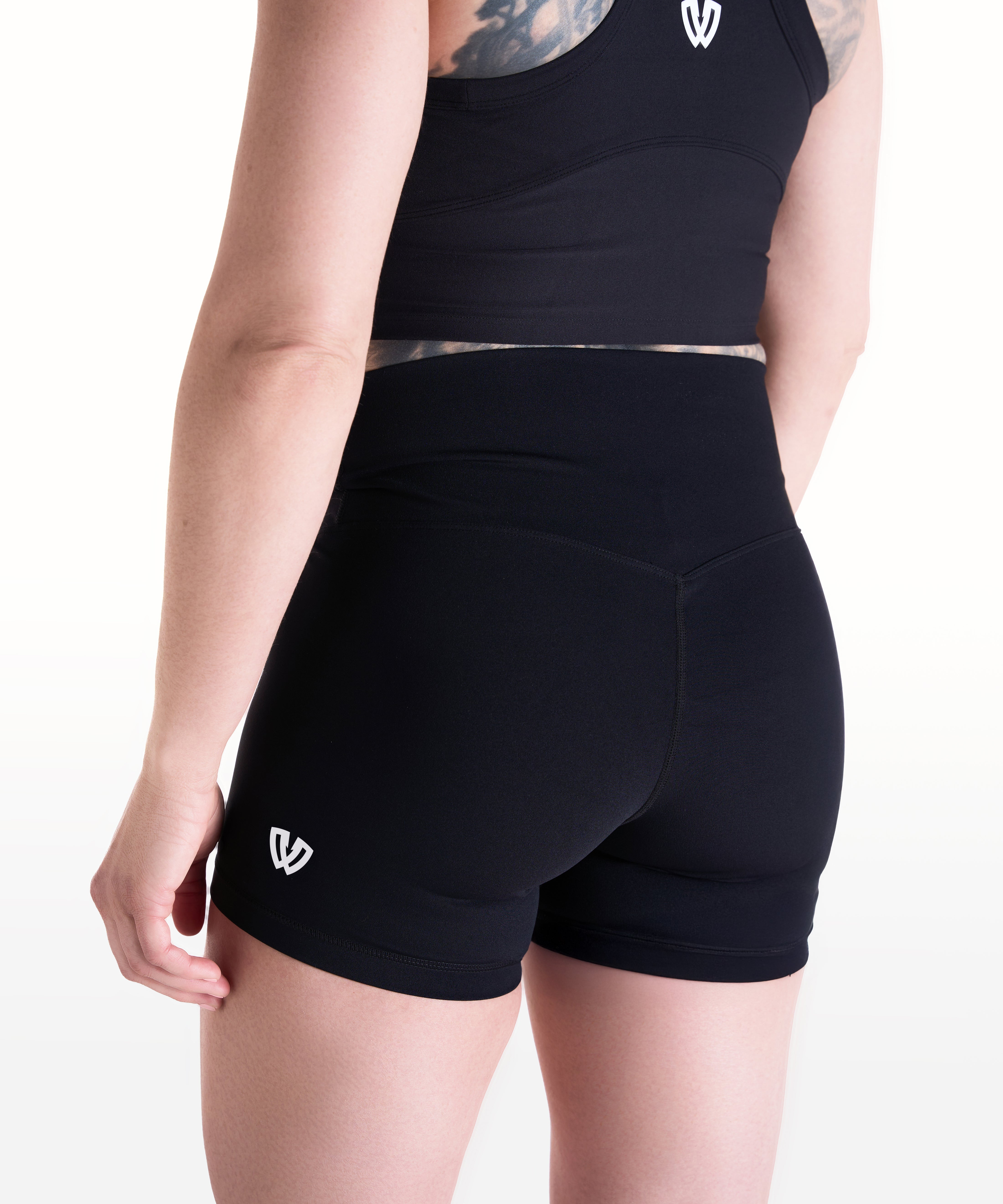 Phalanx women's compression shorts, women's shorts for grappling, no gi jiu Jitsu compression shorts, best shorts for women.