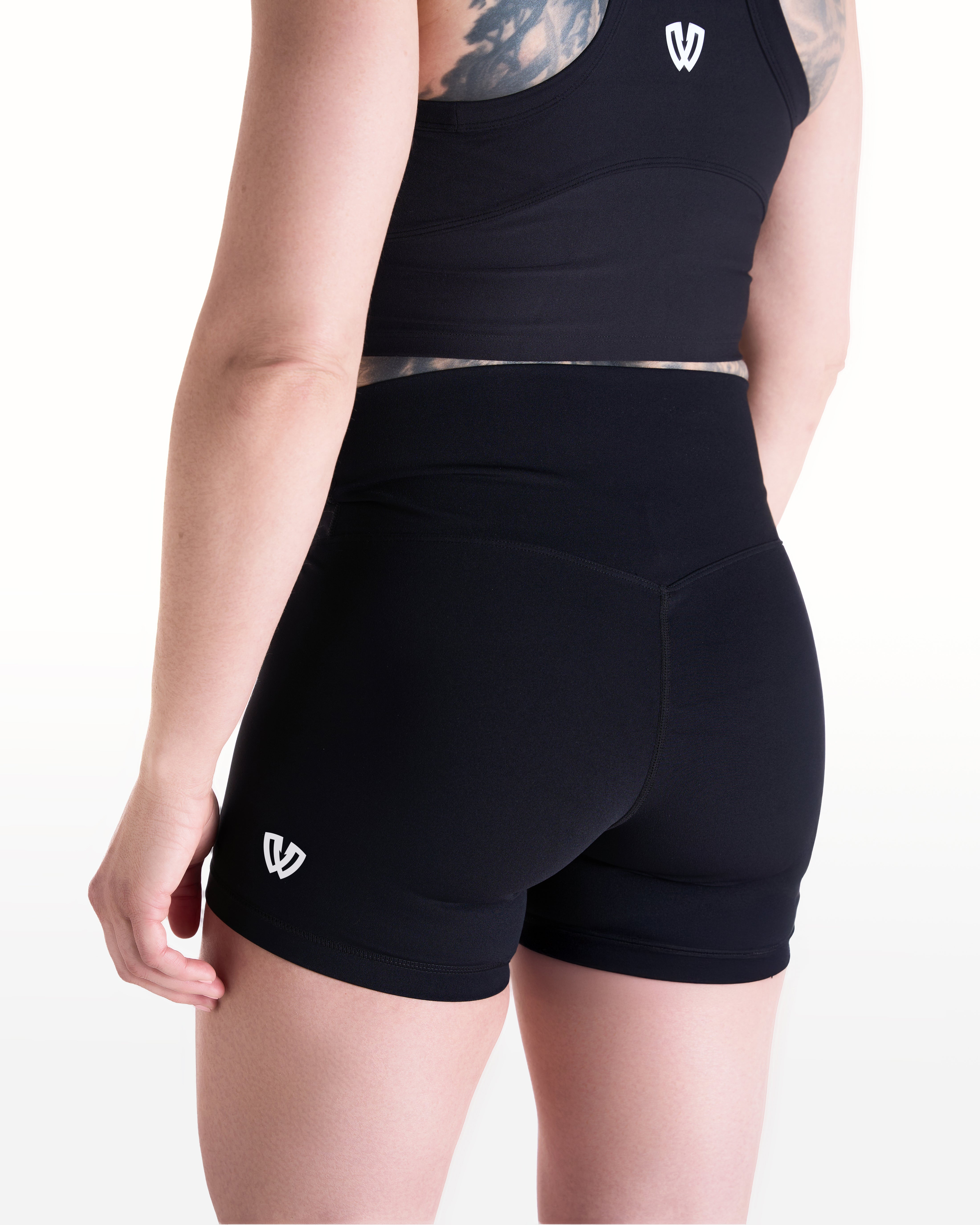 Phalanx women's compression shorts, women's shorts for grappling, no gi jiu Jitsu compression shorts, best shorts for women.
