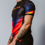 COSM SHORT SLEEVE RASH GUARD