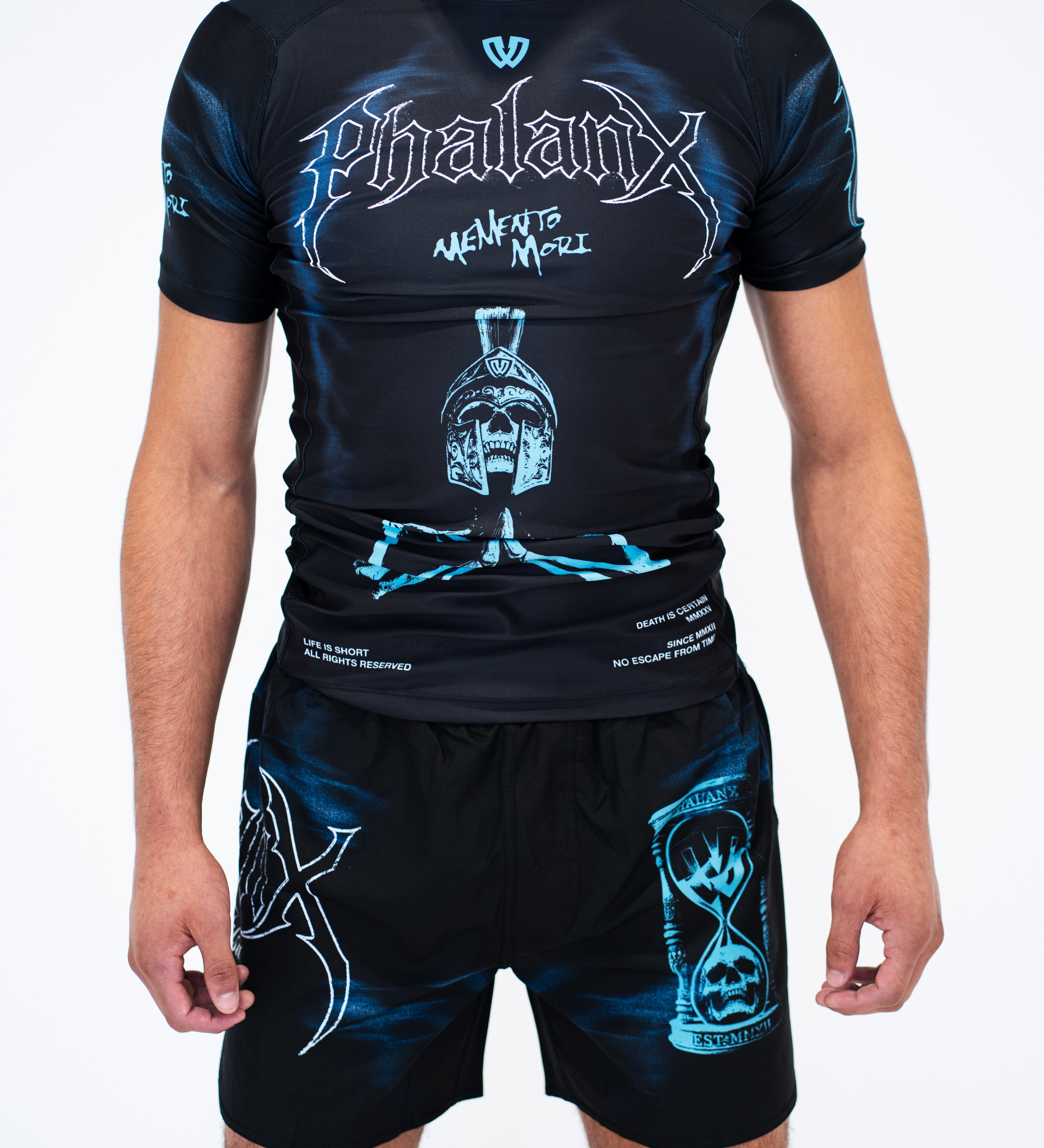 GRAVEN RASH GUARD