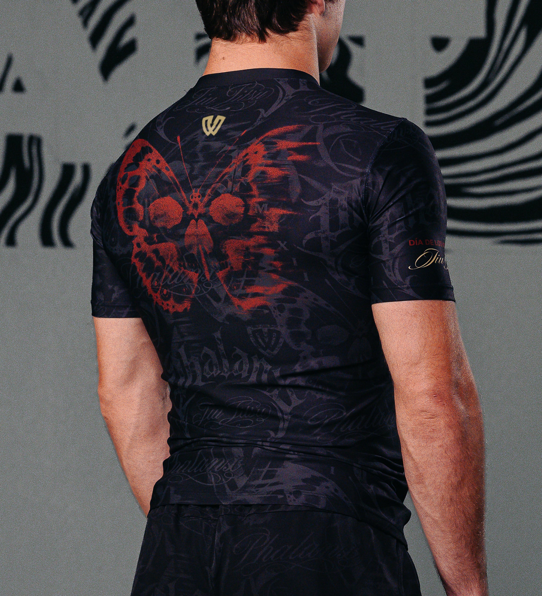 NOCTURNA RASH GUARD