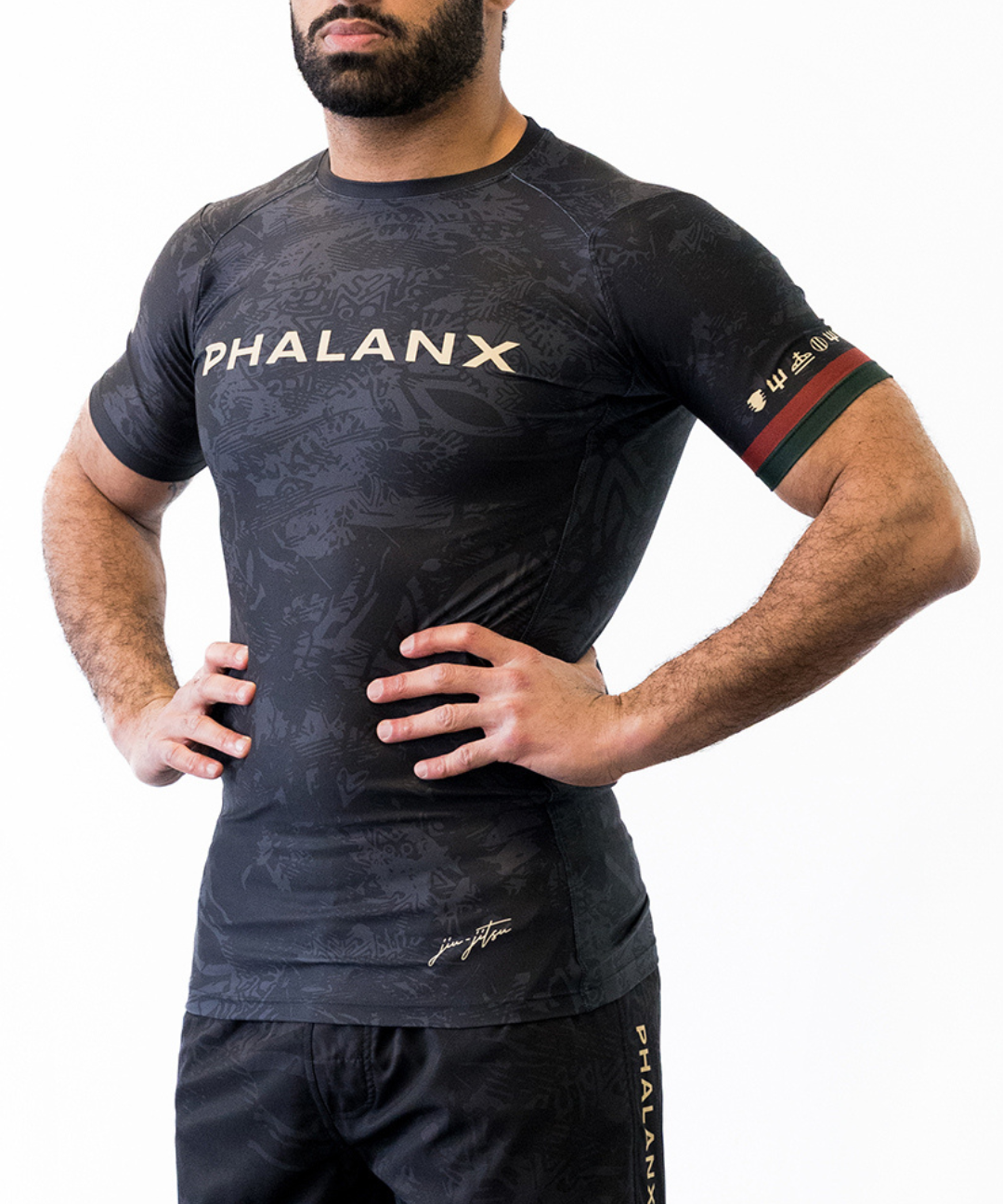 Phalanx Jiu-jitsu BJJ short-sleeve rash guard is perfect for training jiu-jitsu, no-gi grappling, MMA—mixed martial arts, Brazilian Jiu-jitsu, wrestling, and judo. It is also perfect for no-gi JJ or gi jiu-jitsu, and it can be worn at Spartan Race, Tough Mudder, Yoga—all athletics!