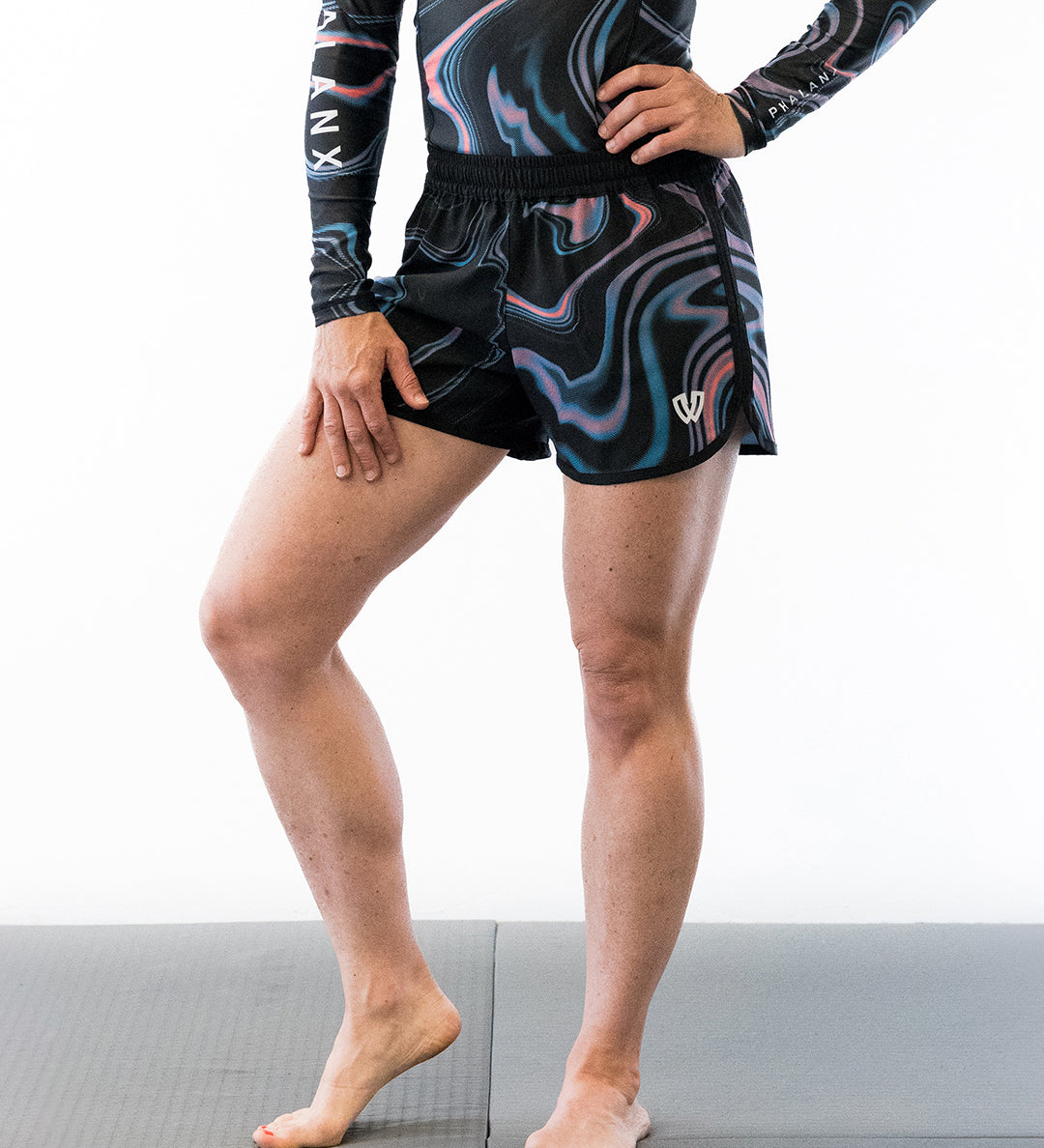 Black with swirls women's jiu jitsu rash guard